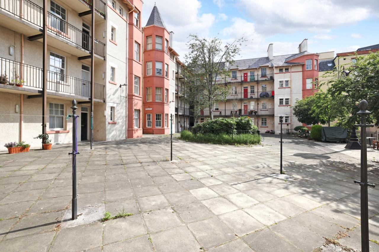 Stunning 2 Bed Apt Nr The Royal Mile & The Castle EDI Exterior photo