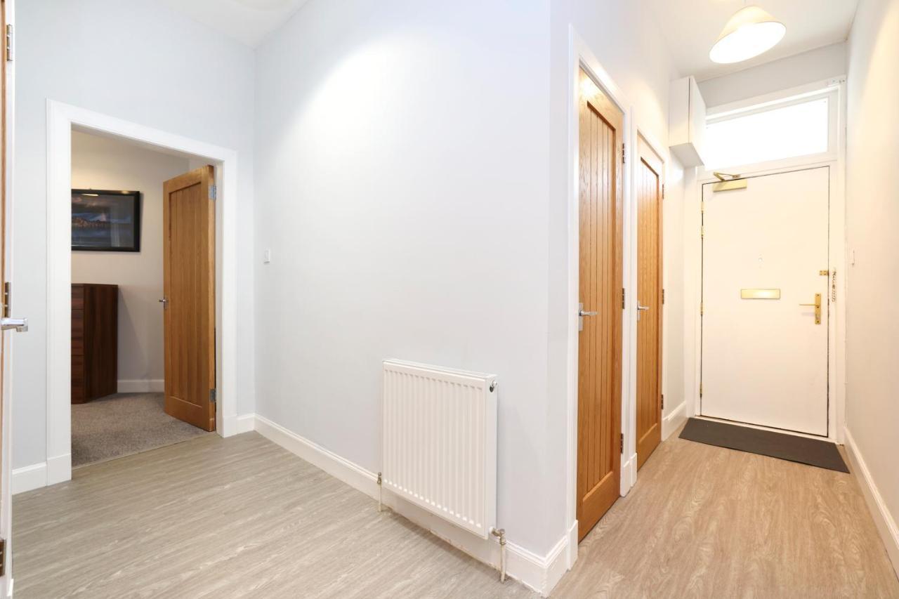 Stunning 2 Bed Apt Nr The Royal Mile & The Castle EDI Exterior photo