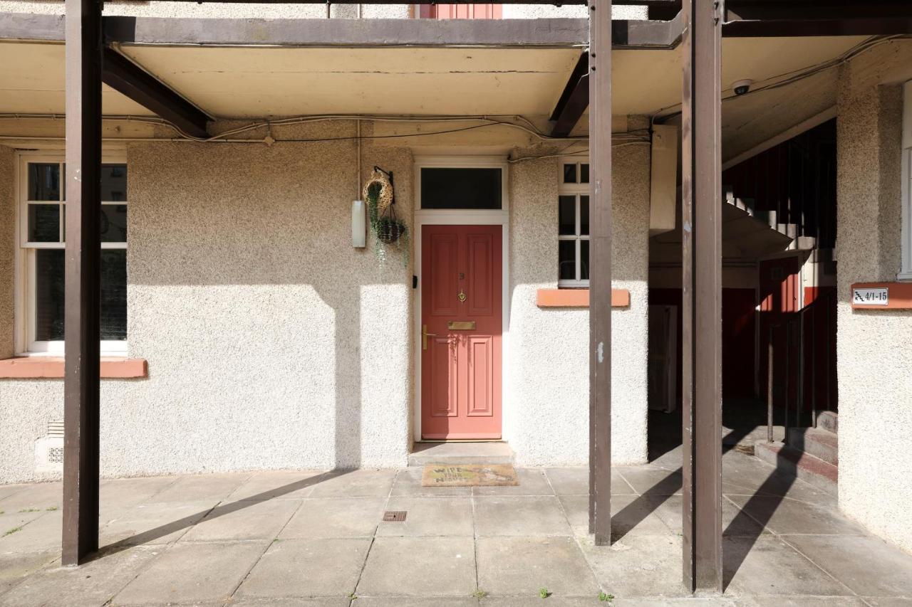 Stunning 2 Bed Apt Nr The Royal Mile & The Castle EDI Exterior photo