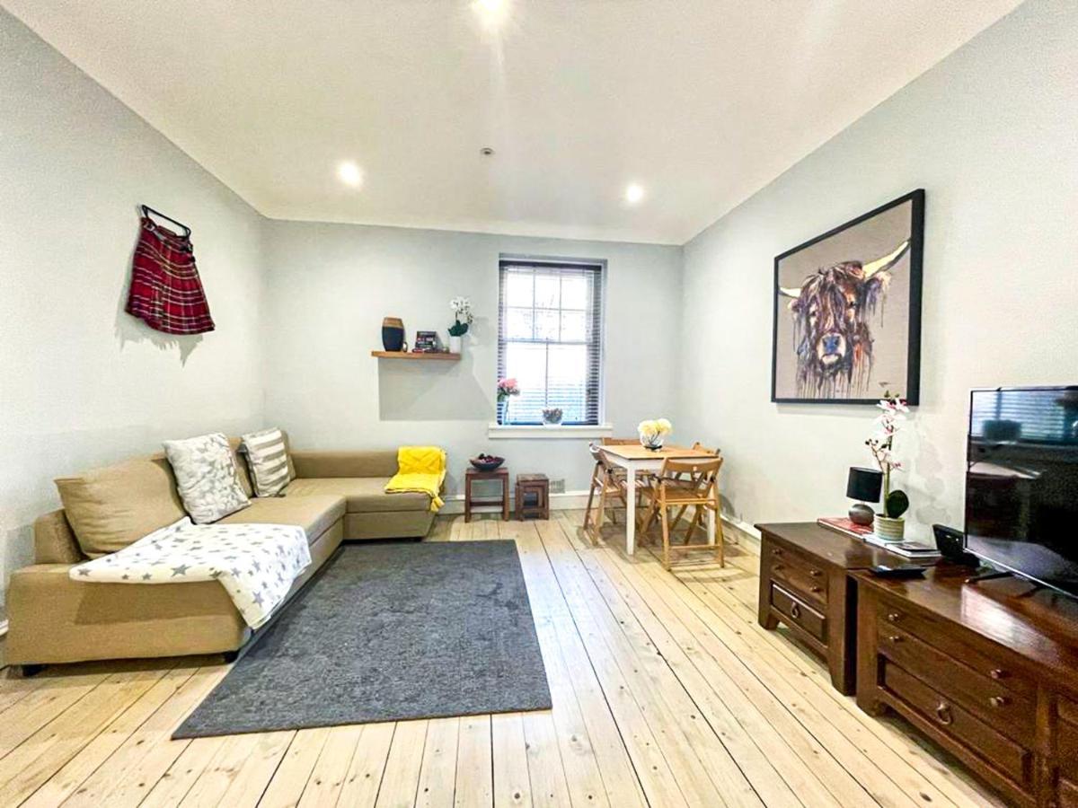 Stunning 2 Bed Apt Nr The Royal Mile & The Castle EDI Exterior photo